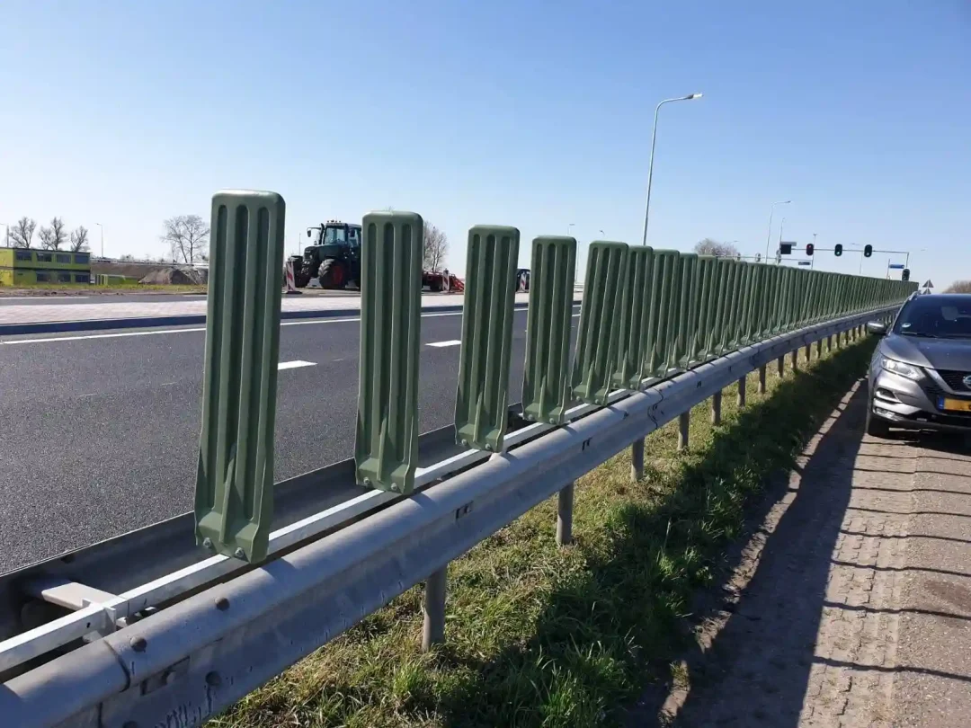 highway glare screen