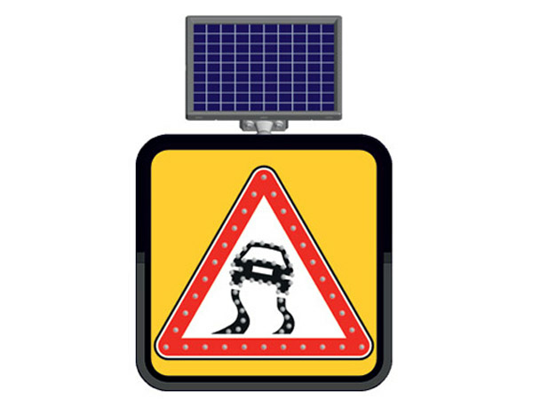 Solar Traffic Signs -Road Intersection