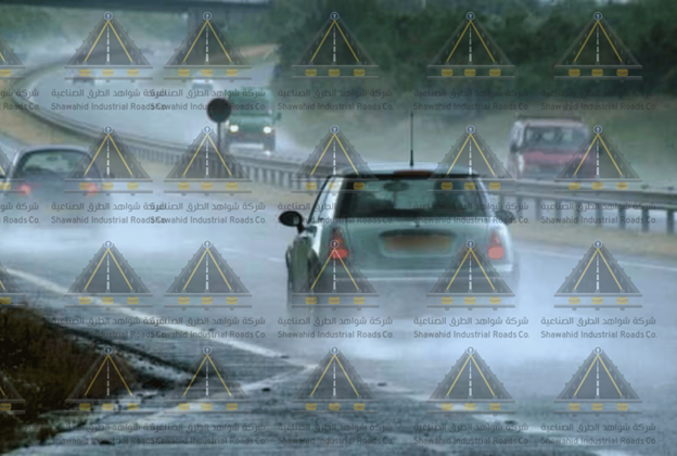 Avoiding Hydroplaning on Wet Roads