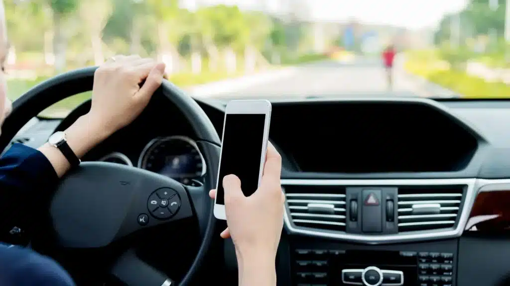 distracted driving accidents 